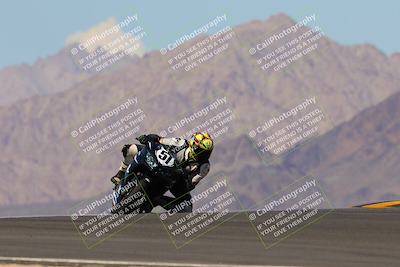 media/Oct-09-2022-SoCal Trackdays (Sun) [[95640aeeb6]]/Turn 9 (1pm)/